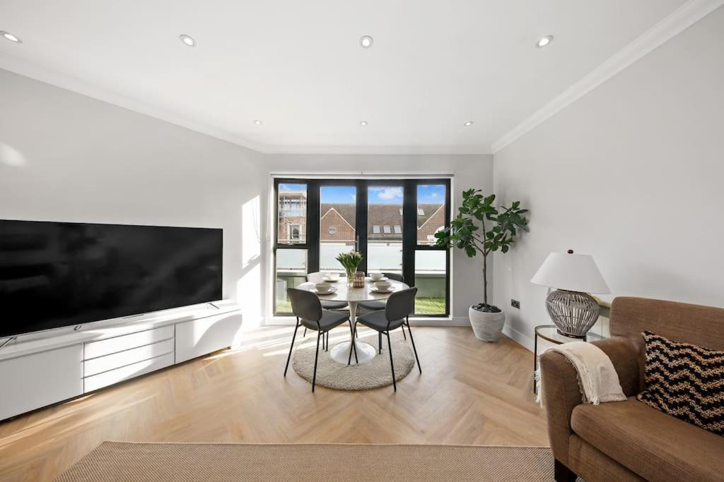 3Bed Penthouse 10Min To Wimbledon Tennis Courts Londýn Exteriér fotografie
